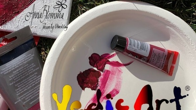 Boka Vedic Art Målarkurs - Konsten att måla från hjärtat