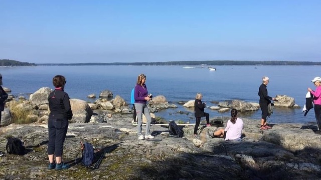 Boka Vandring och yoga, se nedan för mer info