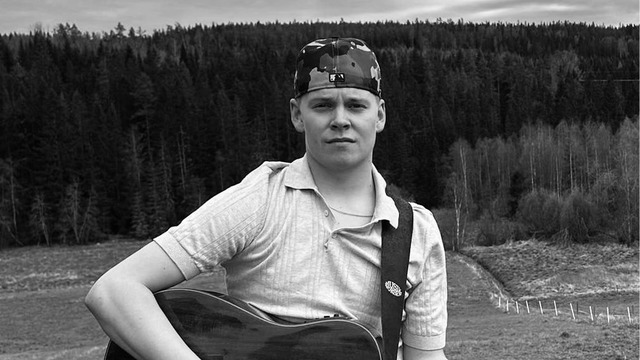 Boka Trubaduren Rasmus Björk på Labbis!