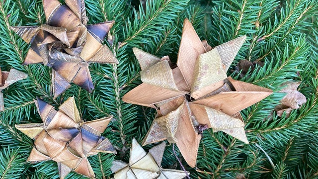 Boka Julpyssel - stjärnor, flätteknik och vinterhantverk