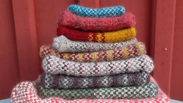 Boka Prova på VÄVSTICKNING med Linda Lötberg (@glimmerknits)