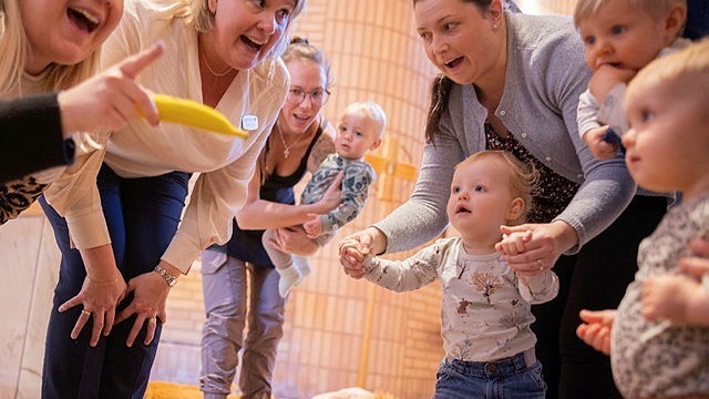 Boka Kom och sjung 0-5 år (fredag)