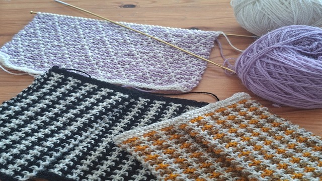 Boka Mosaikstickning – grafisk stickning med en färg i taget