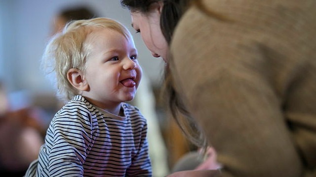 Boka Kom och sjung 0-6 år