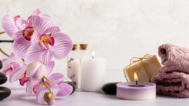 Boka Saithong Thaimassage i Falkenberg