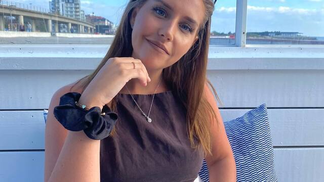 Boka  https://terapeutonline.se/kajsa-olsson