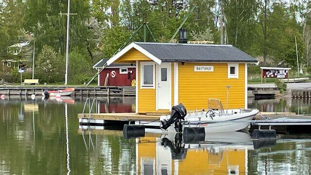 Boka Bastubryggan Tillsvidare stängd för underhåll